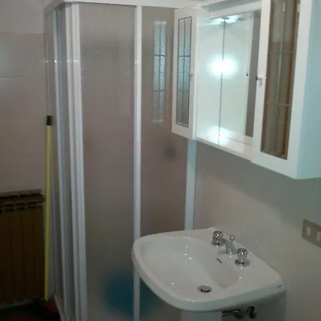 Sunlake - Estoul Brusson